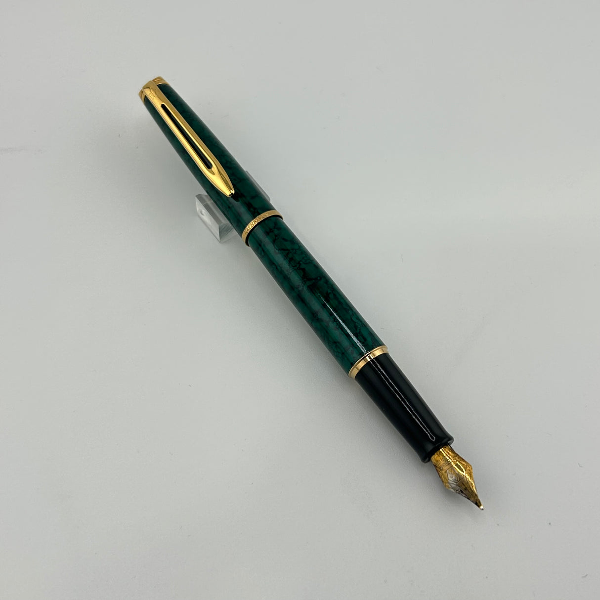 Waterman Hemisphere Green Marble  - Fountain Pen