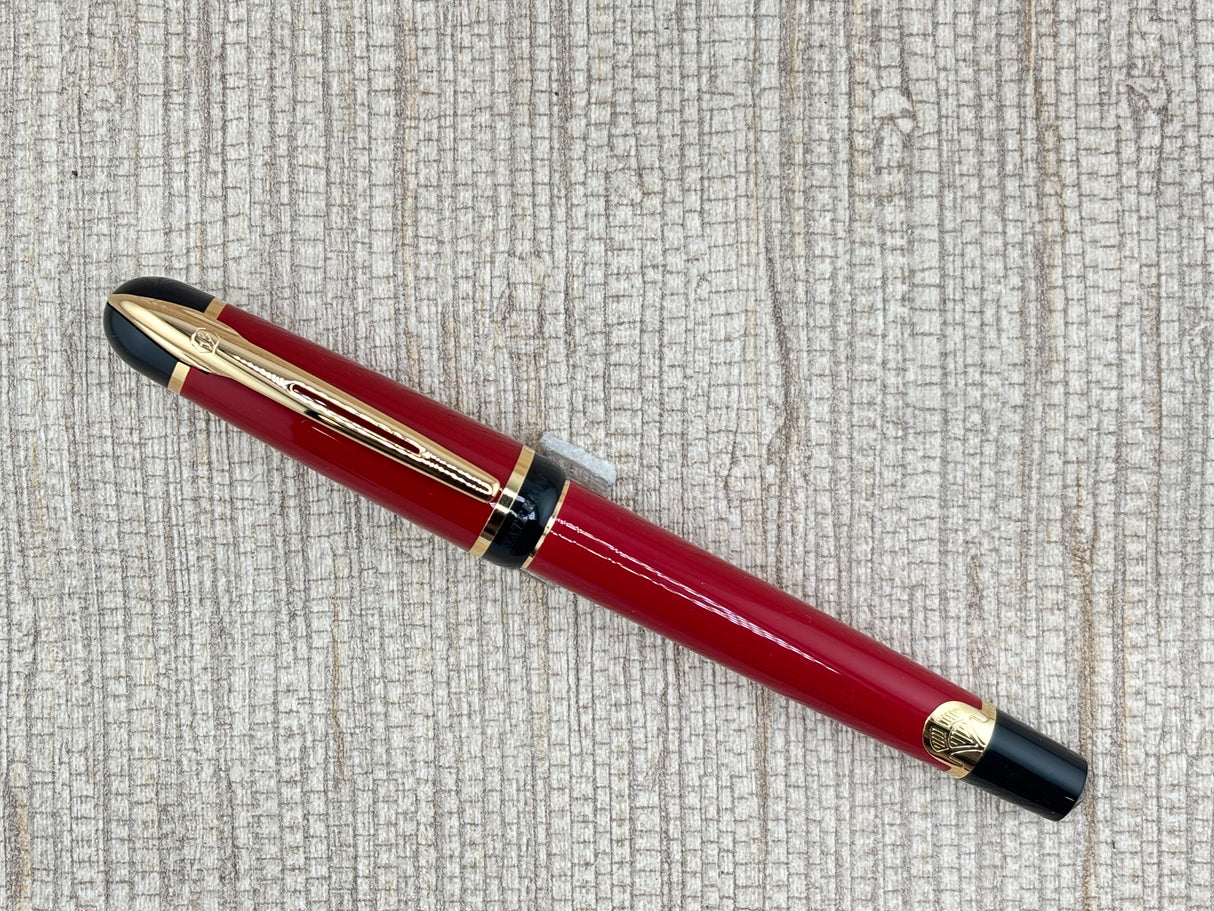 Jimmy's Pick - Waterman Phileas Solid Red with Gold-tone Trim - Fountain Pen