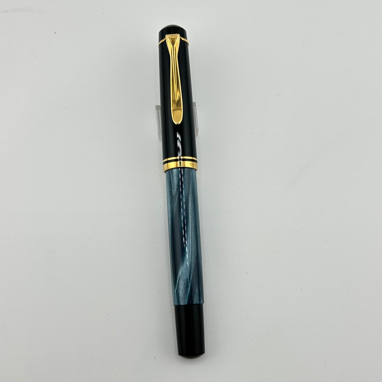 Pelikan R200 Black and Green Marble - Roller Ball