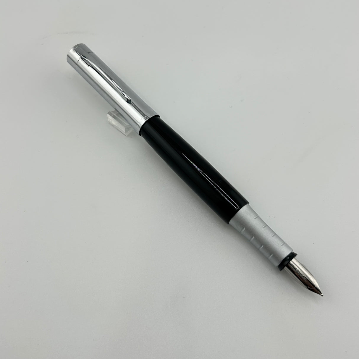 Rotring Initial Black Chrome cap - Fountain Pen