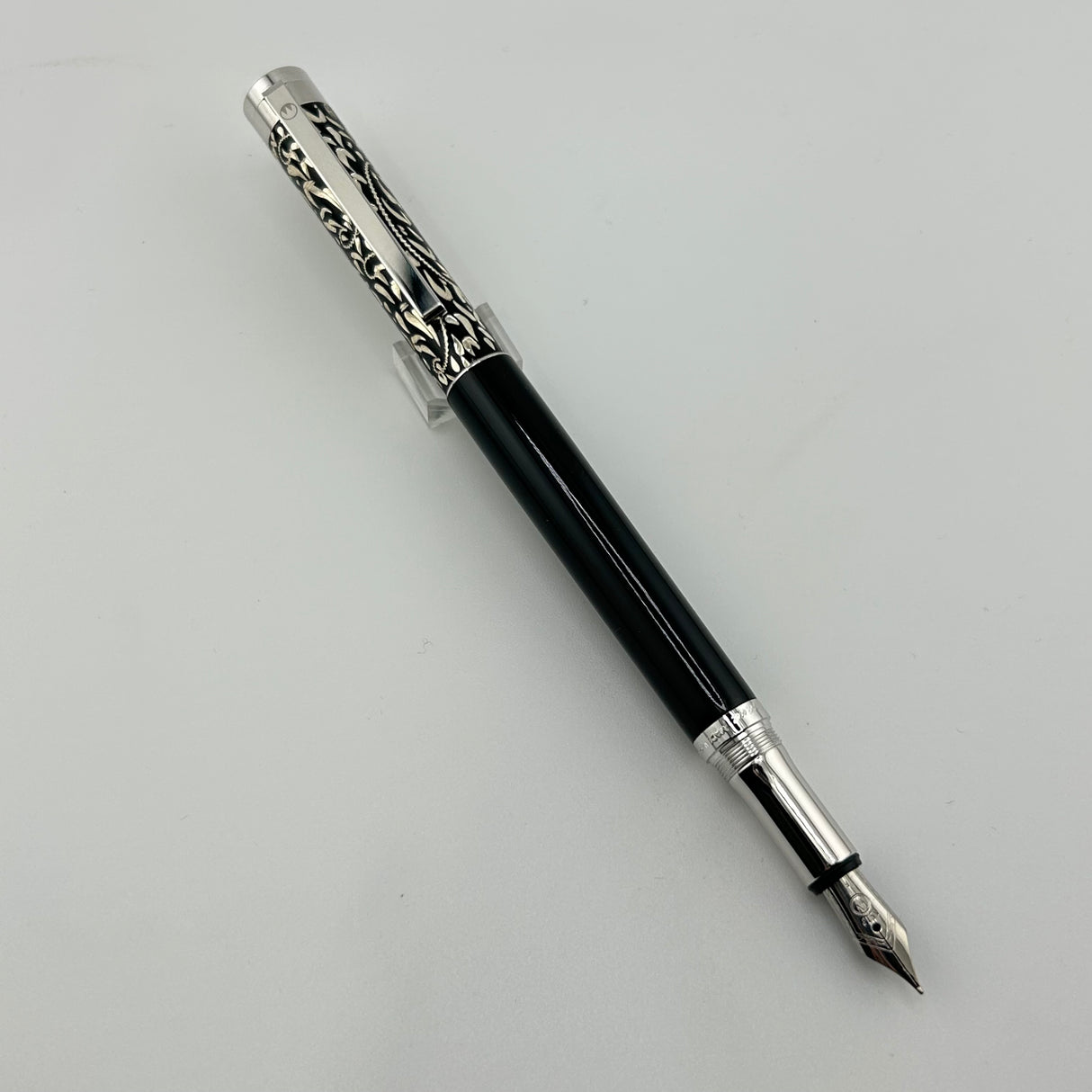 Waldmann Xetra Vienna Silver Cap " Finesse "- Fountain Pen