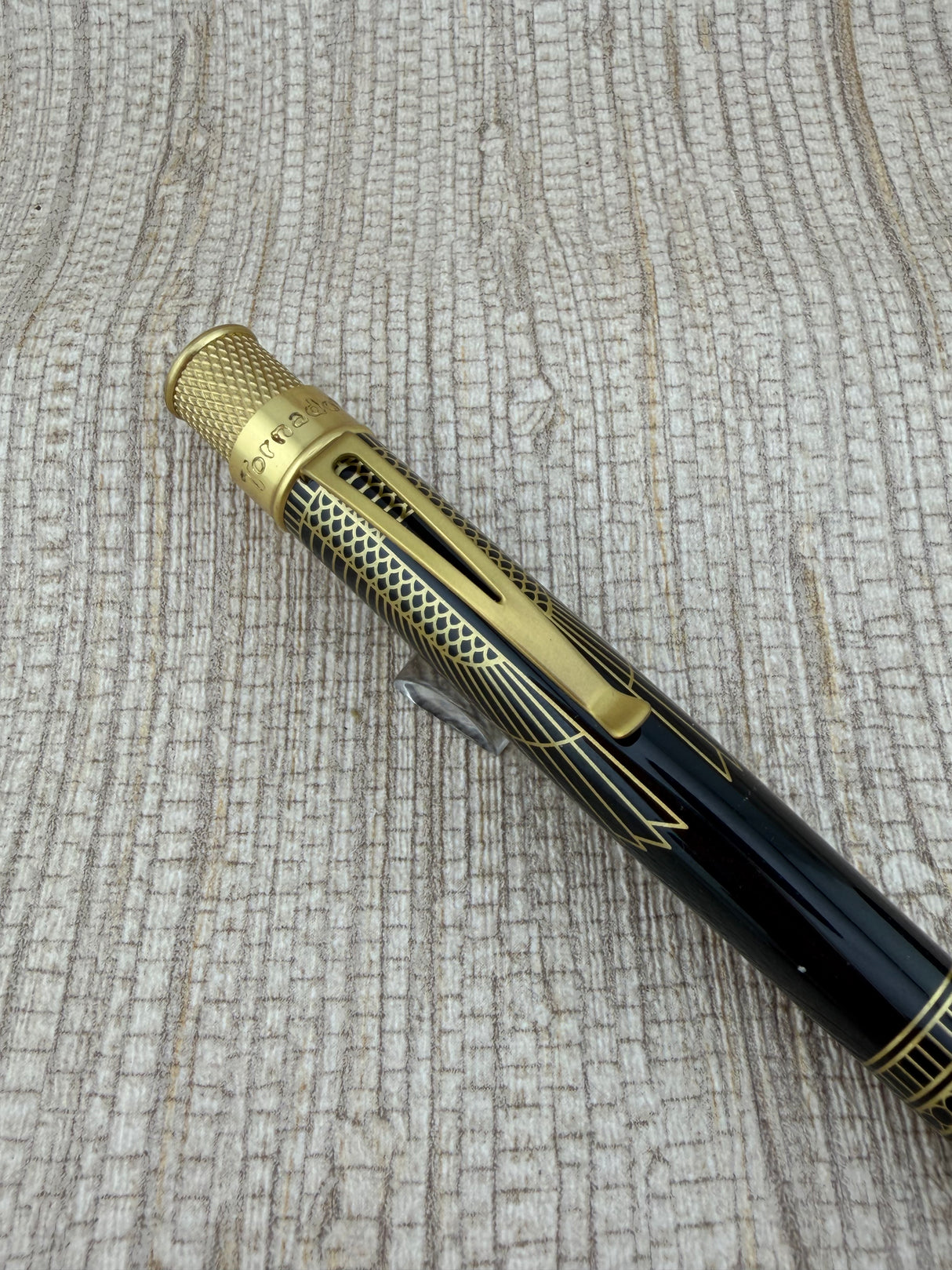 Retro 51 Tornado Cleopatra - Rollerball Pen