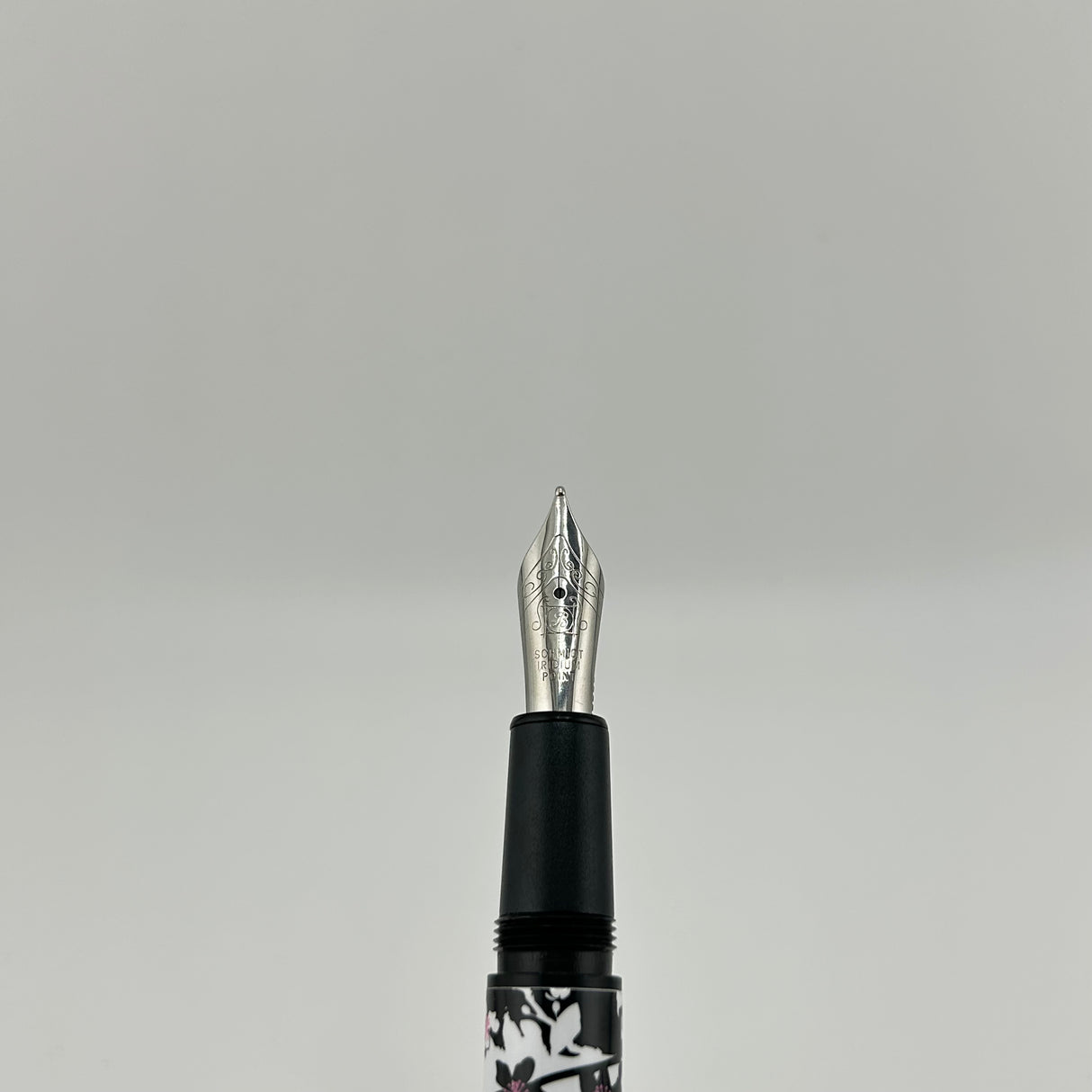 Retro 1951 Exclusive Farneys Cherry Blossom pattern ! - Fountain Pen