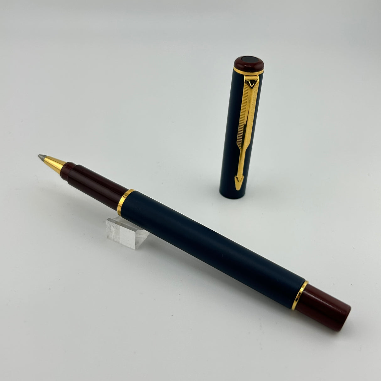 Parker 88 Rialto Blue circa 1990 - Roller Ball