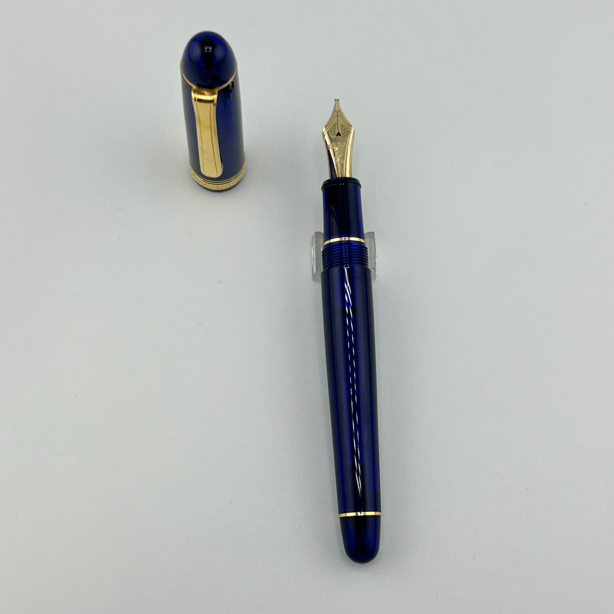 Platinum #3776 Century Blue Gold trim 14K gold nib - Fountain Pen