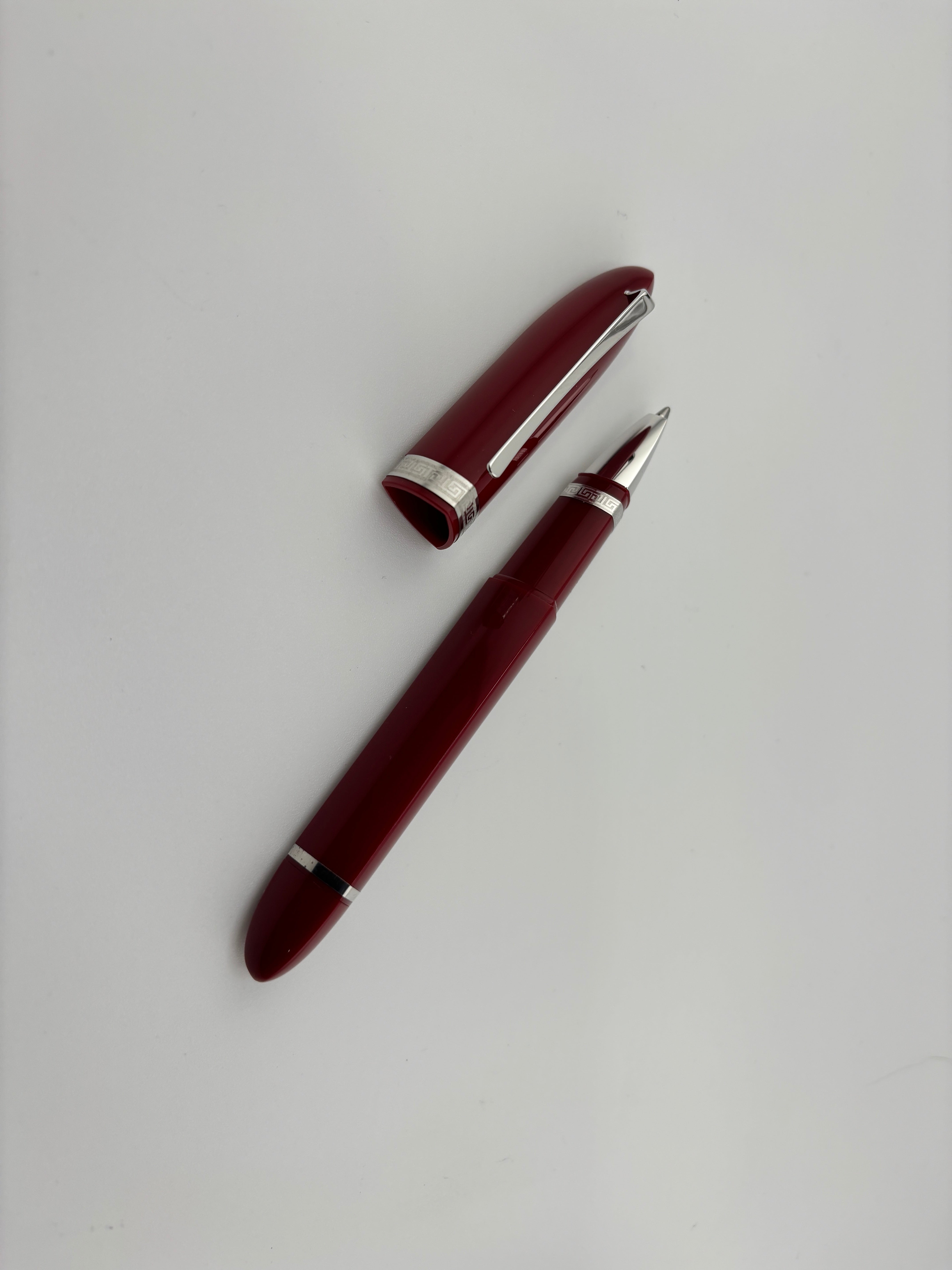Omas 360 mid size burgundy Ball Pen