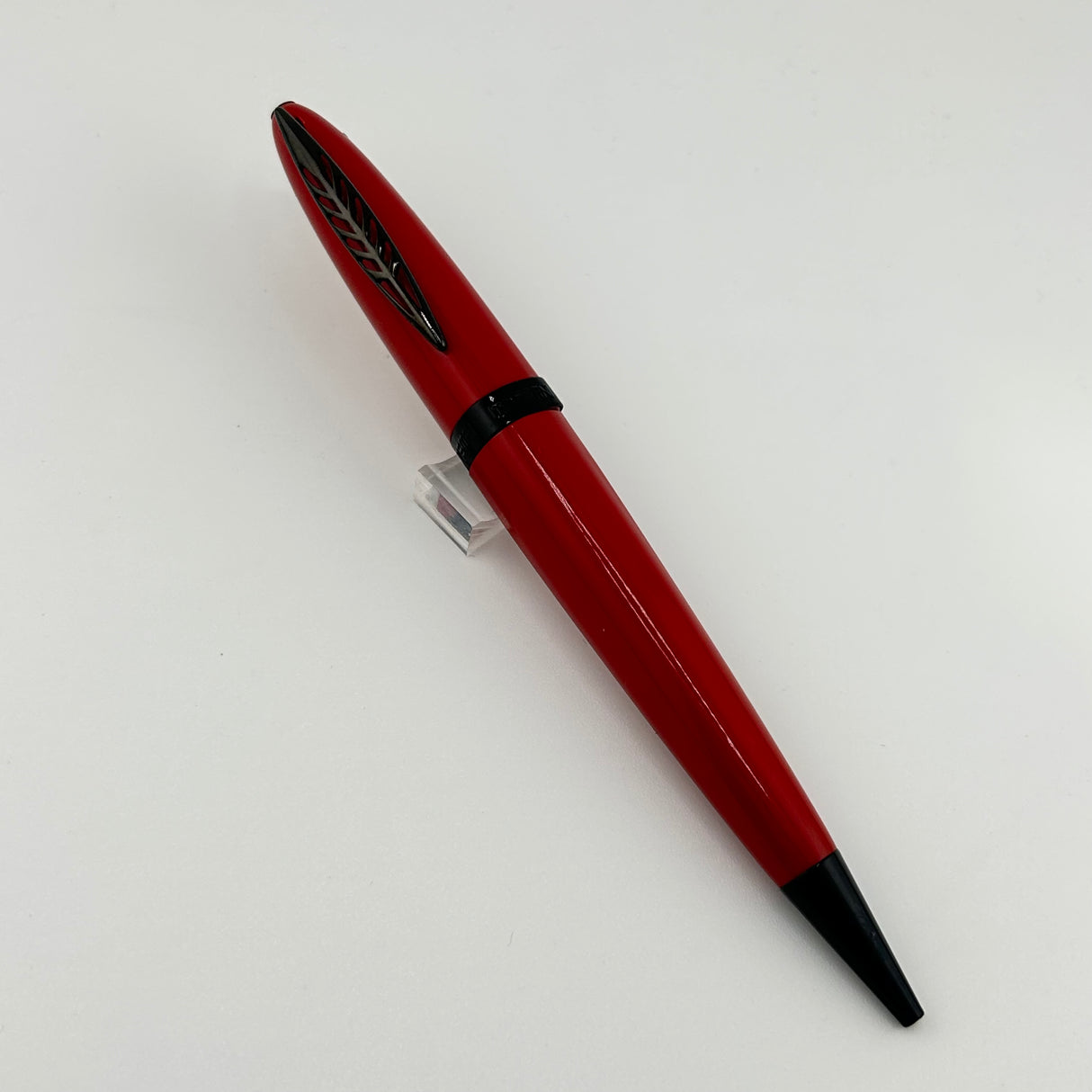 Pineider Modern Times Triangular Red black trim - Ballpoint Twist Pen