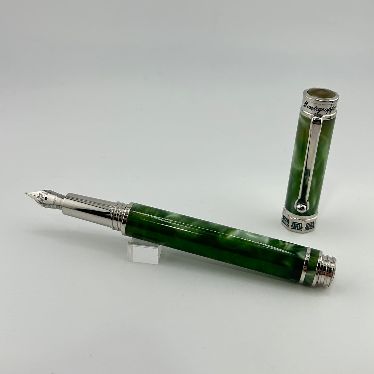 Montegrappa Espresione Green - Fountain Pen