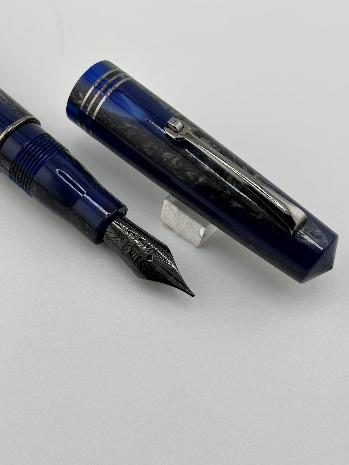 Leonardo Momento Zero Blue Exclusive Goldspot - Fountain Pen