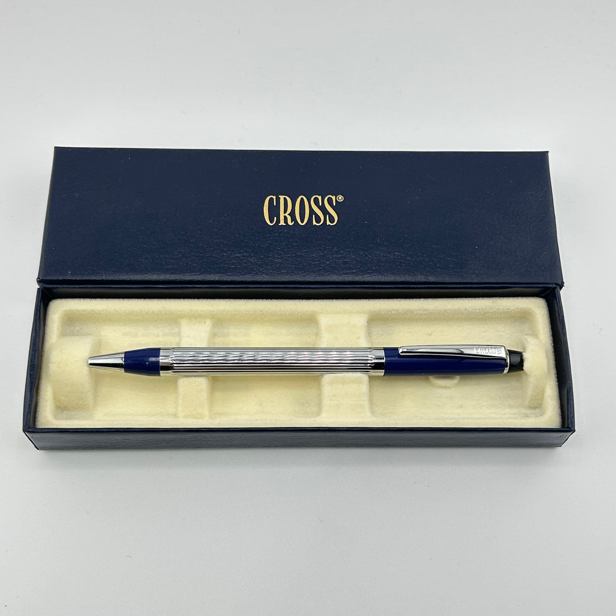 Jimmy's pick - Cross Metropolis Chrome and Blue - Ball Pen