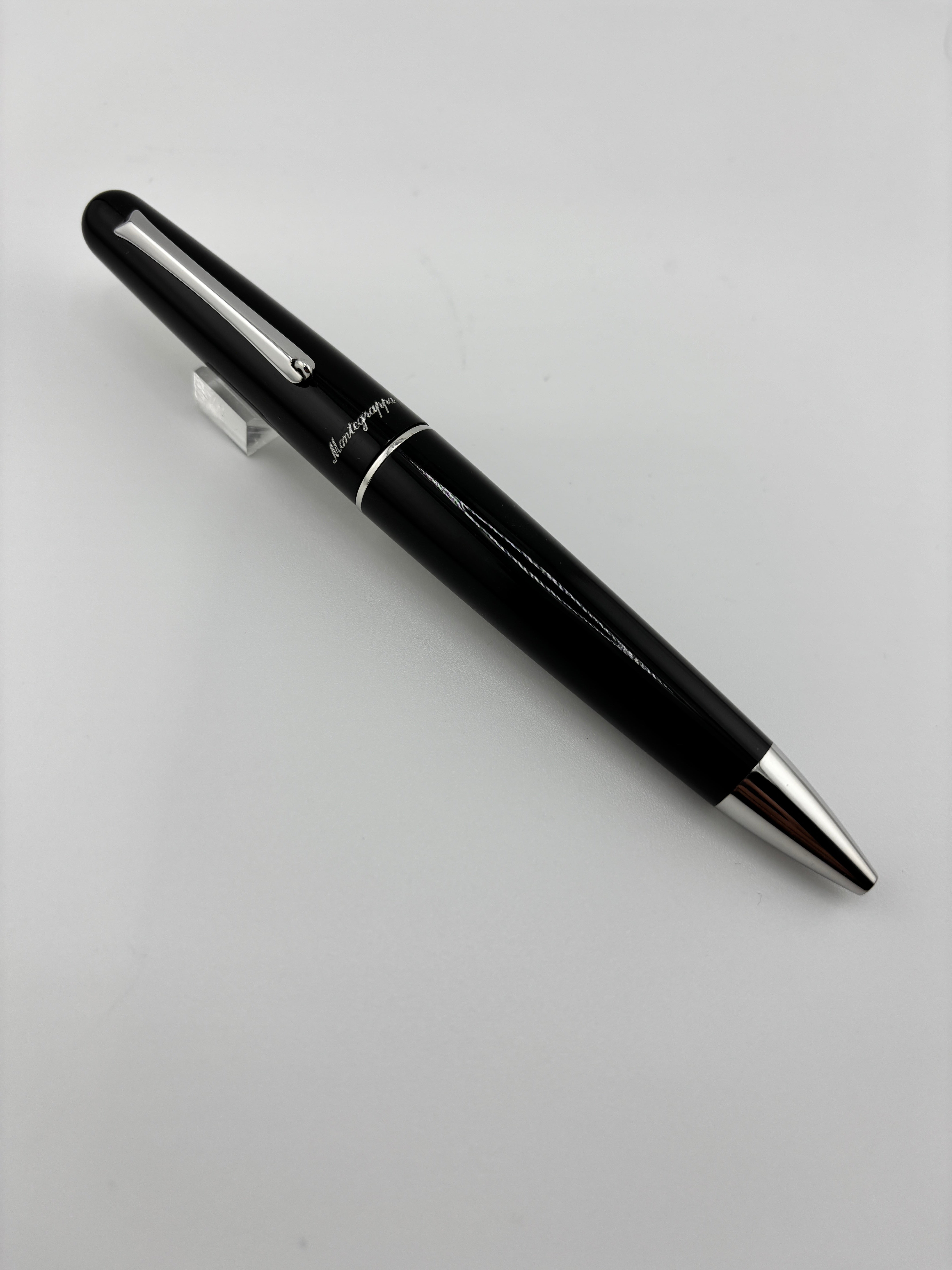 Montegrappa Elmo Black Ball - Pen