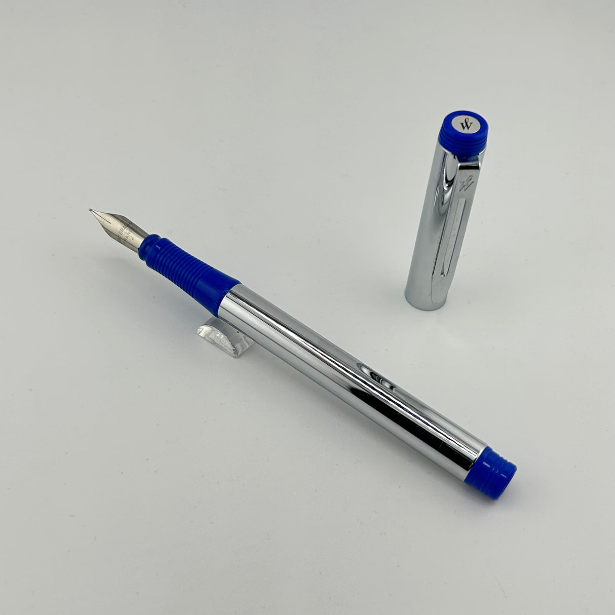 Jimmy's pick - Waterman Agora chrome and blue circa 1980 - Fountain Pen