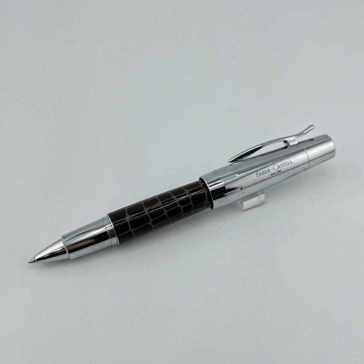 Faber Castell E- Motion Aligator scales Barrel - Rollerball Pen