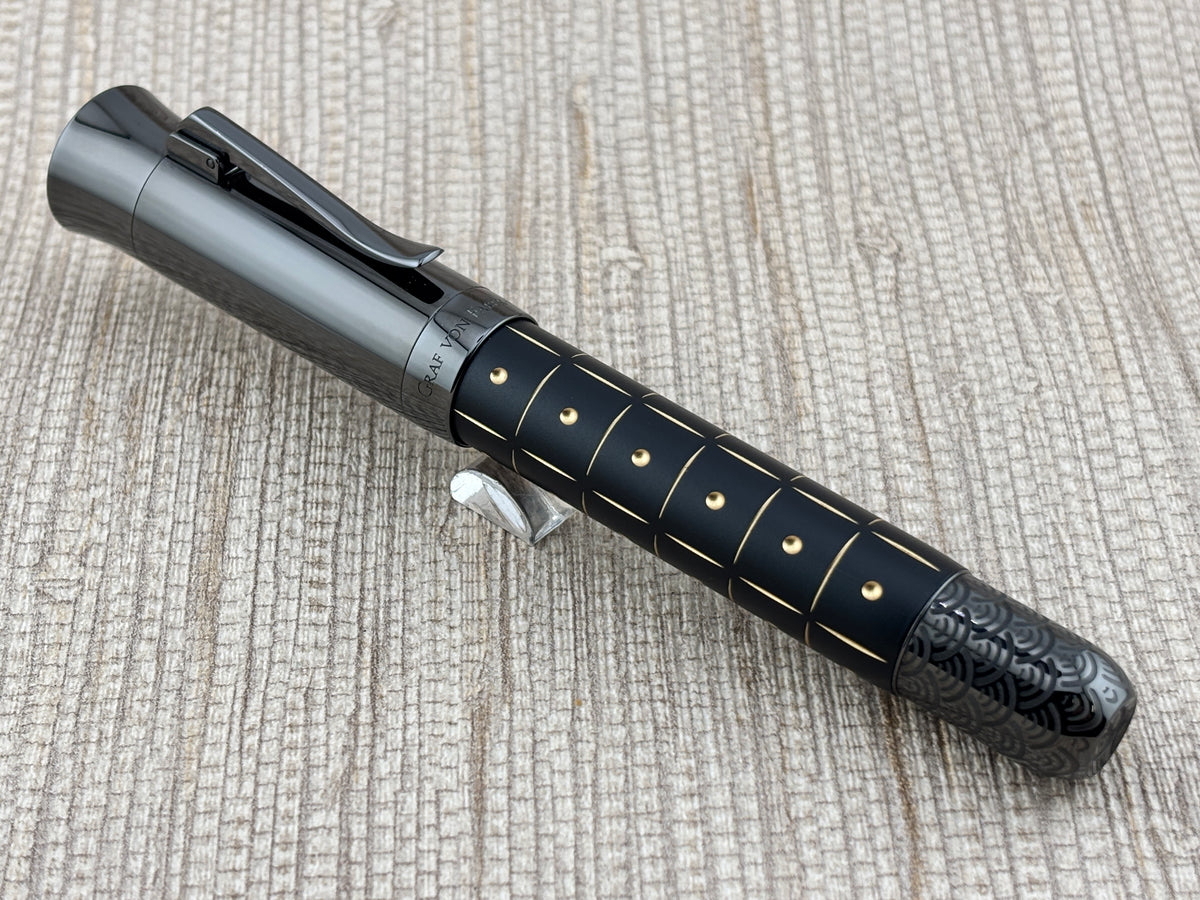 Graf Von Faber Castell Pen of the Year 2019 Black Samurai Fountain Pen #052/330 - Medium 18kt Gold Nib