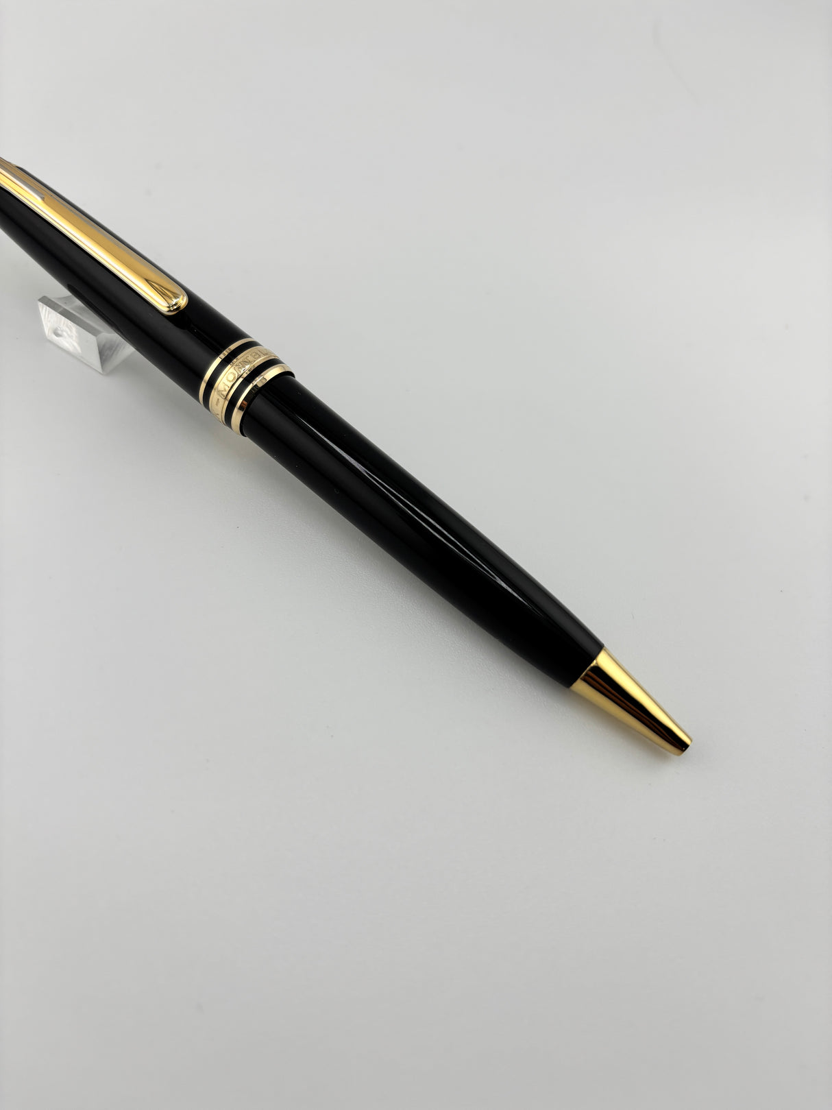 Montblanc Meisterstück Classique gold trim 164 Ballpoint