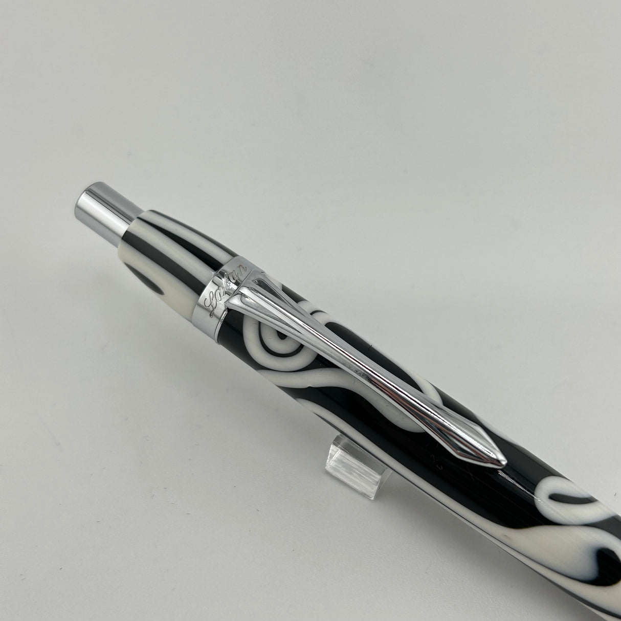 Laban "Mento" Black and White Marble - Ballpoint