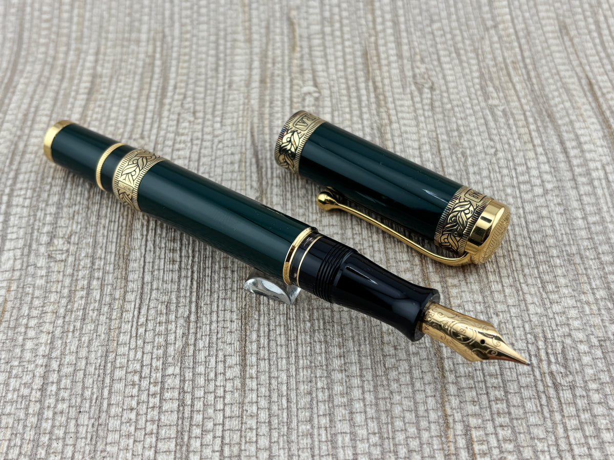 Aurora Dante Alighieri Green Lacquered Limited Edition Fountain Pen - Medium 18kt Gold Nib