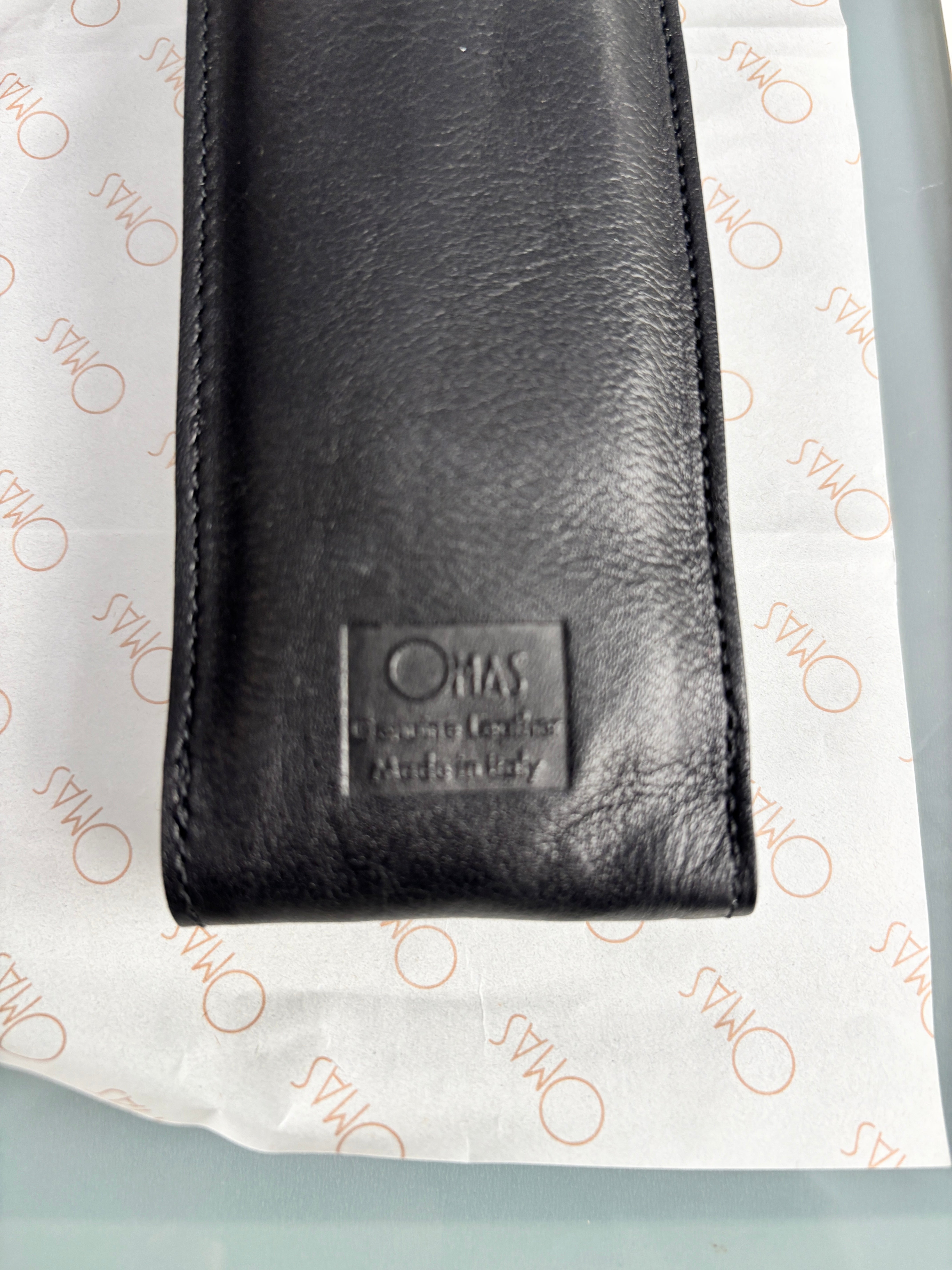 OMAS pen pouch for 2 pens - Superb quality circa 1990