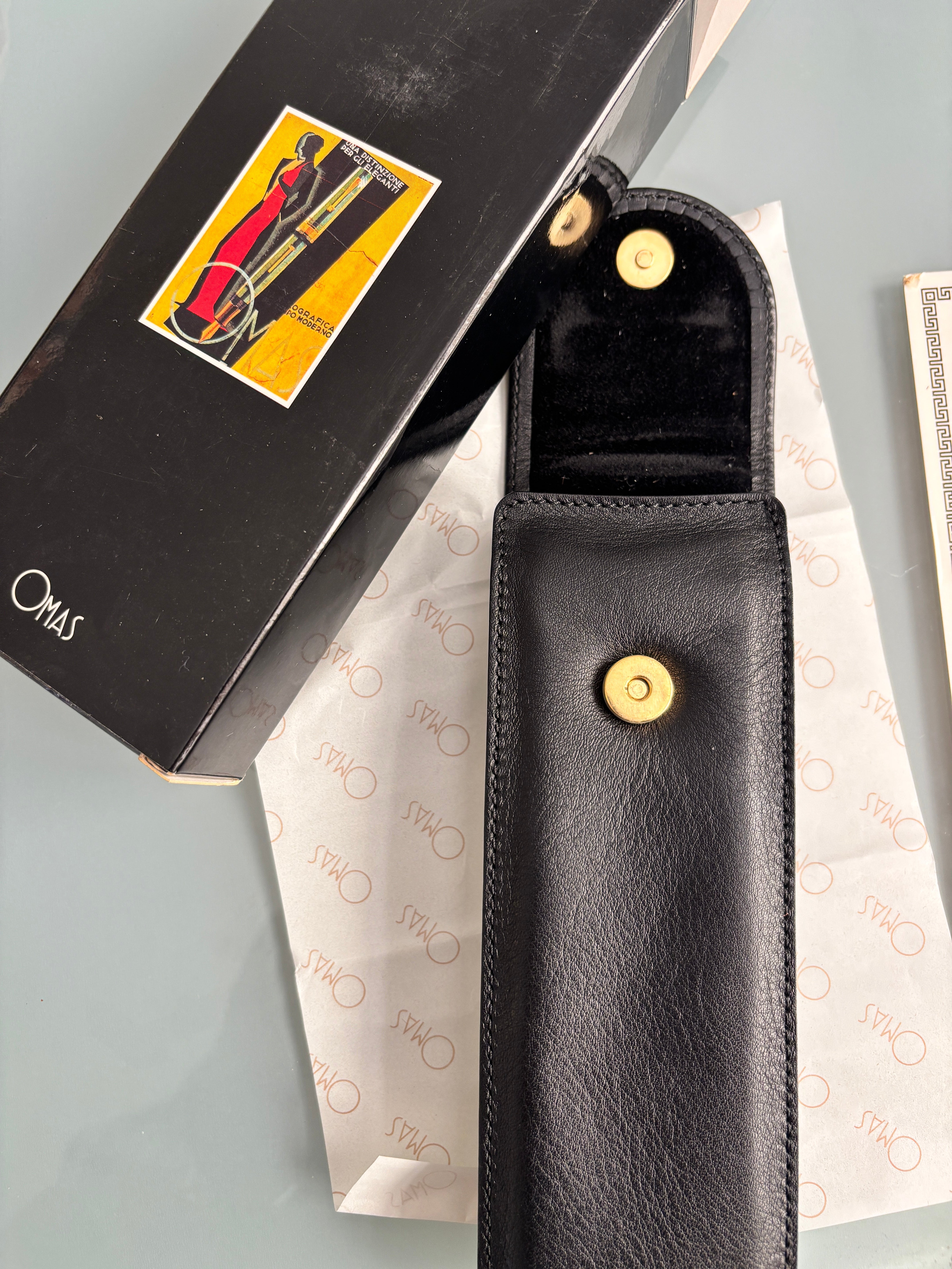 OMAS pen pouch for 2 pens - Superb quality circa 1990