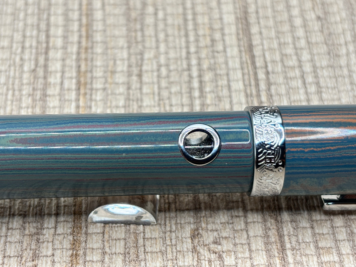 Nahvalur Nautilus LIght Green Ebonite L.E 239/400 - Fountain Pen