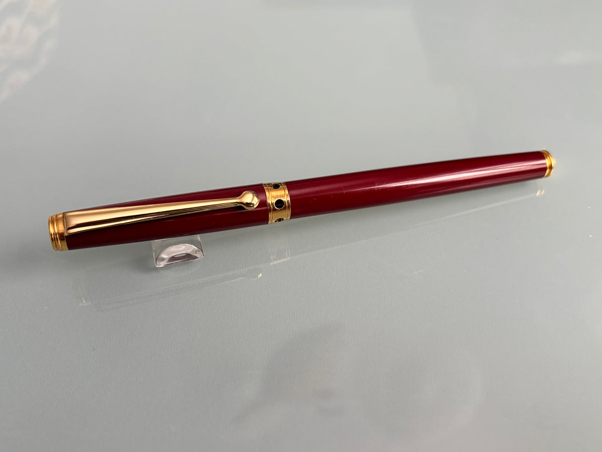 Reden's Paris Burgundy Made in France  - Fountain Pen circa 1985