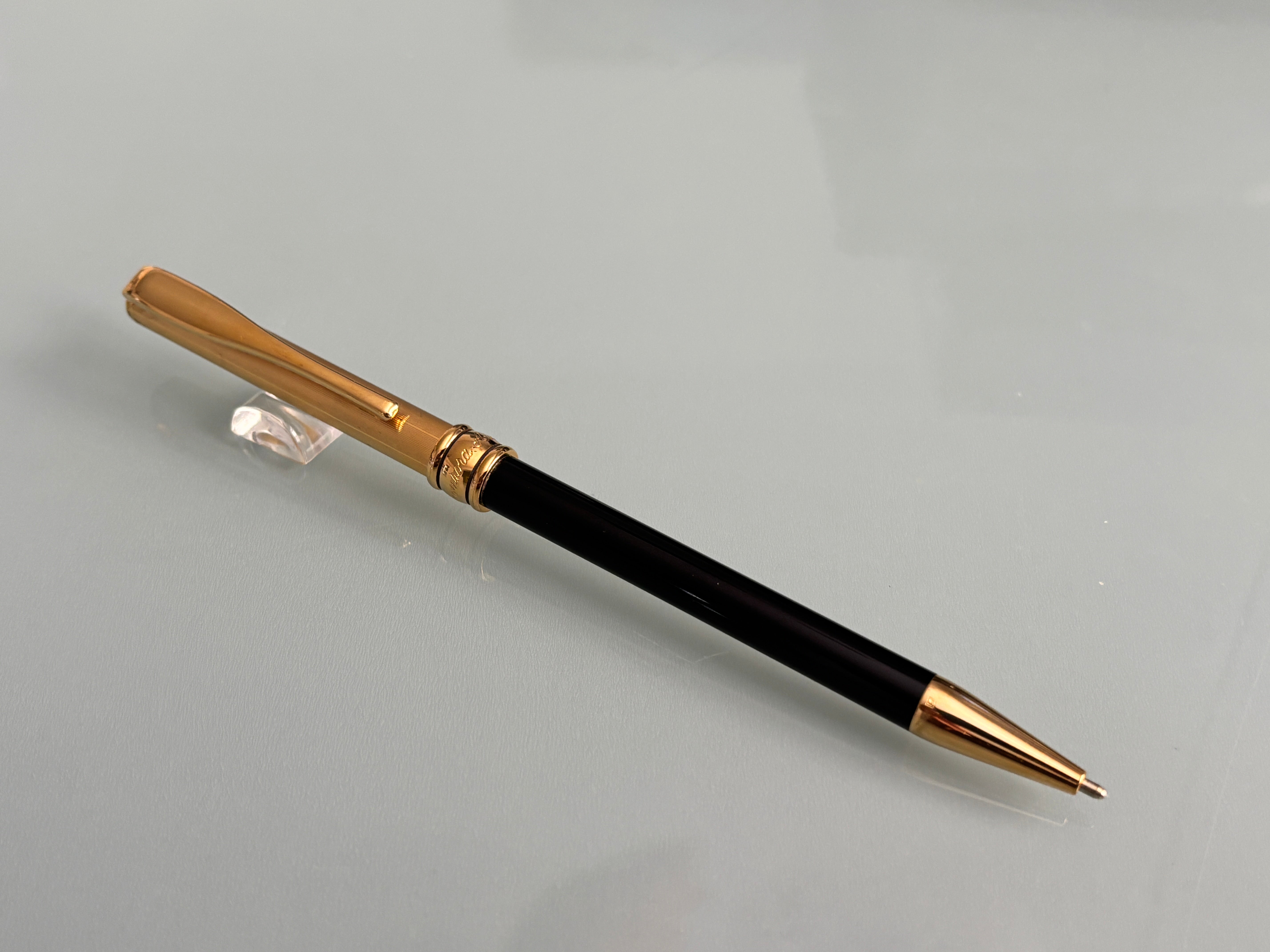 Aurora Magellano black barrel sterling silver 925 cap gold plated  - Made in Italy - Ball Pen