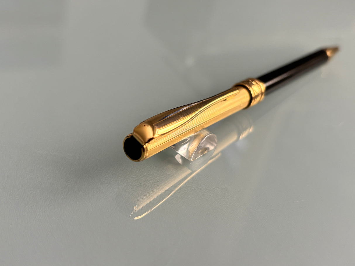 Aurora Magellano black barrel sterling silver 925 cap gold plated  - Made in Italy - Ball Pen