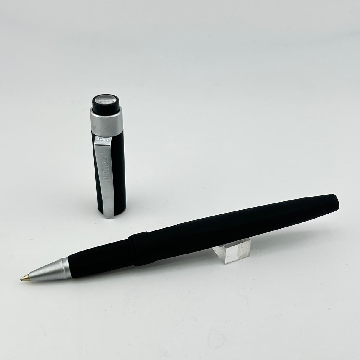 Diplomat Magnum Black - Rollerball