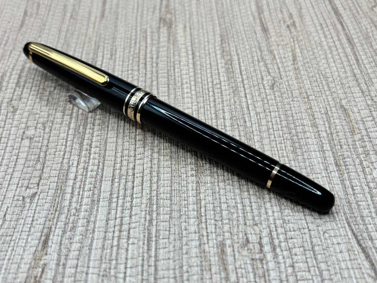 Montblanc Meisterstuck Black Gold Trim - Rollerball Pen