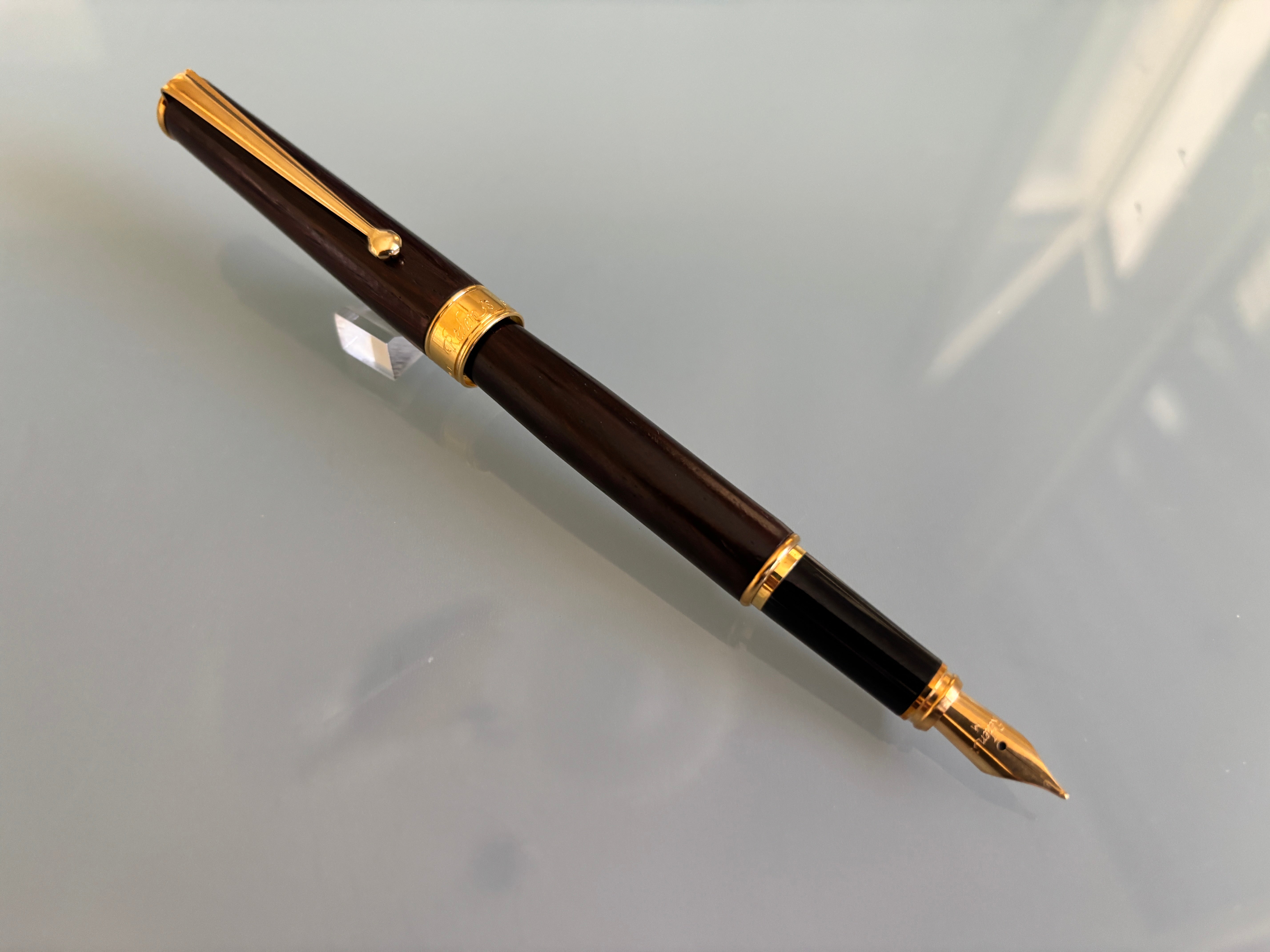Reden's Paris Ebony Wood Made in France  - Fountain Pen circa 1988