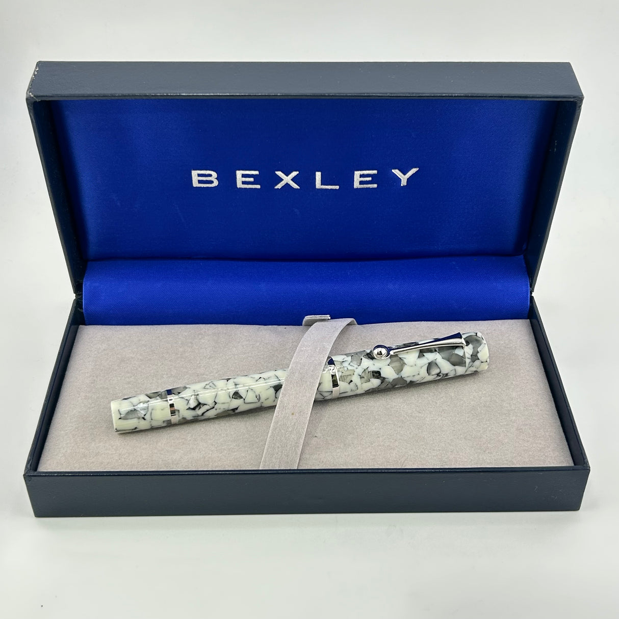 Bexley Swisher Pen White cracked Ice Flat top - Rollerball