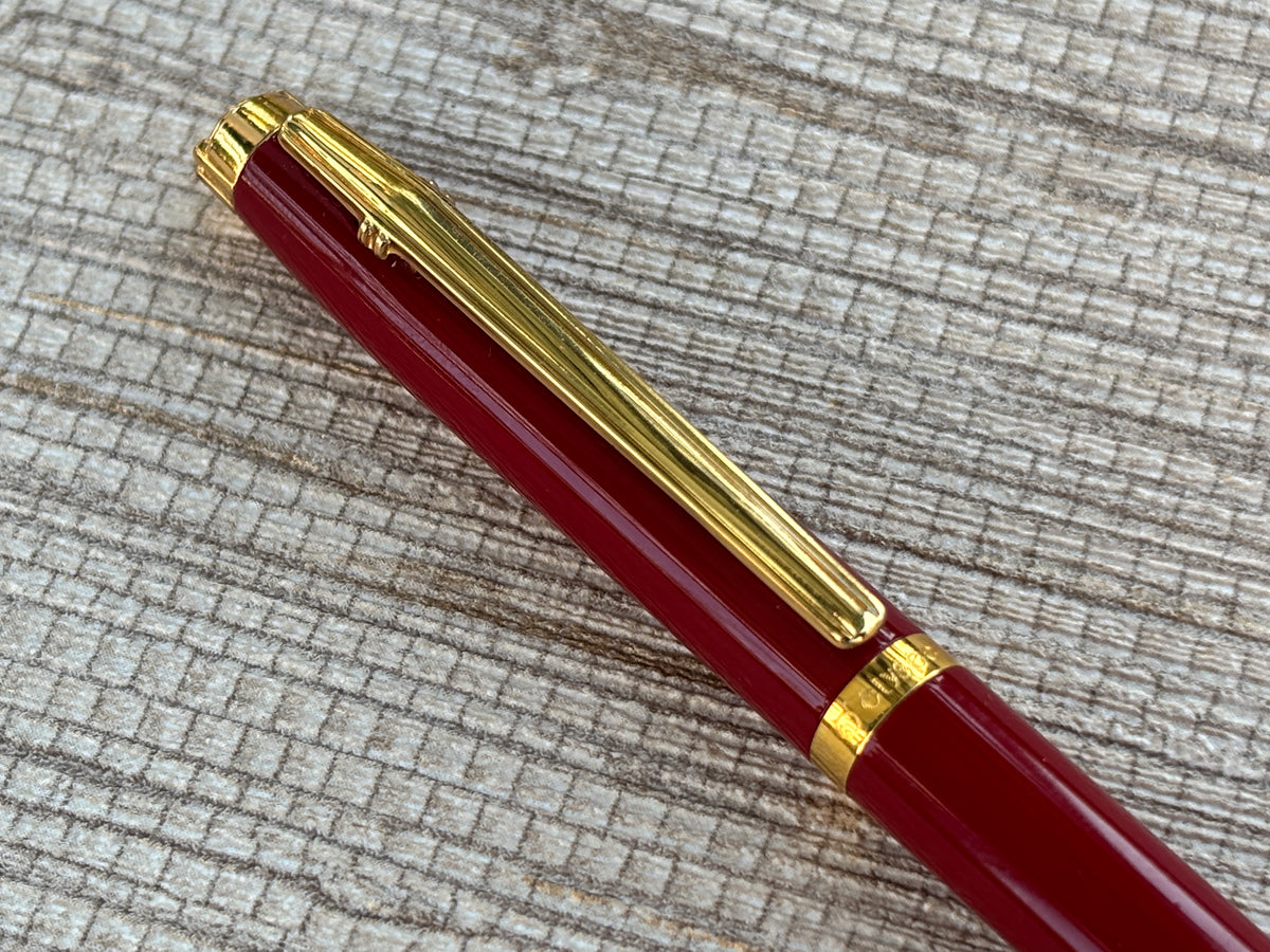 Jimmy's Pick - Elysee En vogue Burgundy Gold Trim Made in Germany - Ballpoint Pen