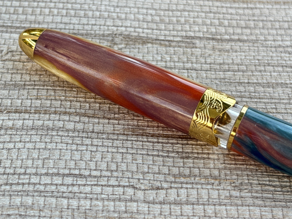 Jimmy's Pick - Nahvalur Horizon Dusk Gold Trim - Fountain Pen