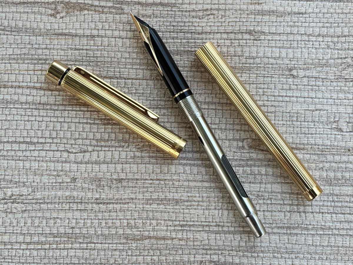 Jimmy's Pick - Sheaffer Targa Slim Gold Electro Plated Circa 1970 Rare Broad Nib! - Fountain Pen