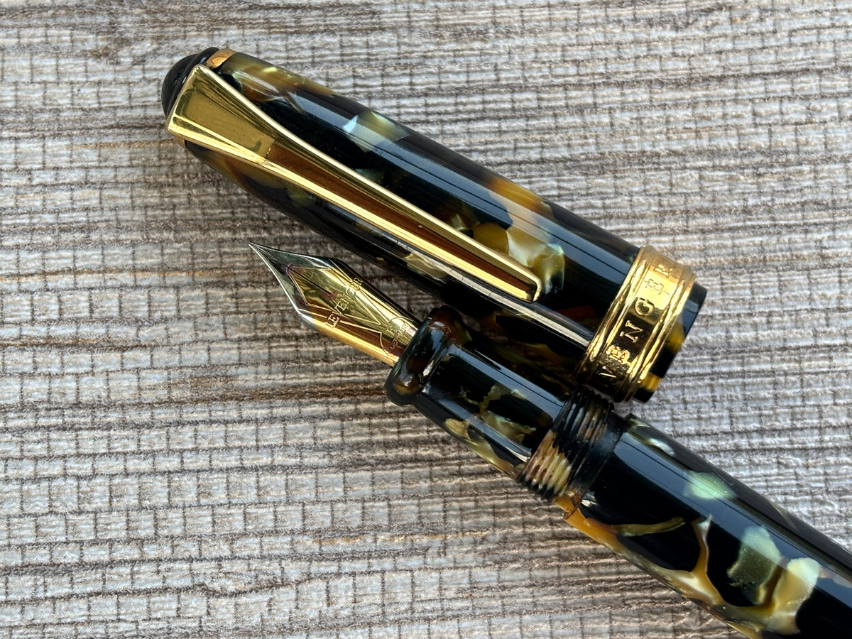 Jimmy's Pick - Levenger Black and Pearl Gold Trim - Fountain Pen