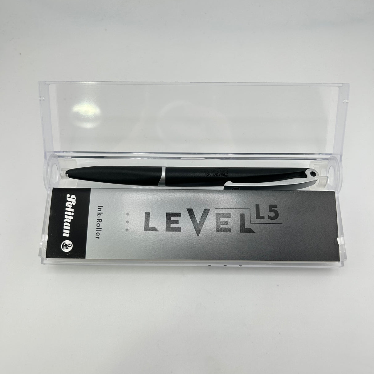 Pelikan Level L5 Black - Ball Pen ink roller