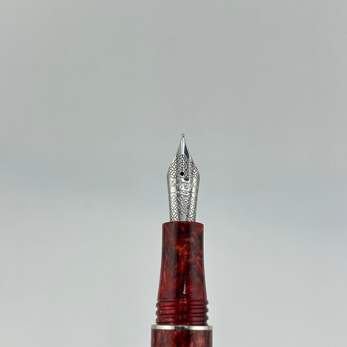 Montegrappa Elmo Rosso Ciliegia - Fountain Pen