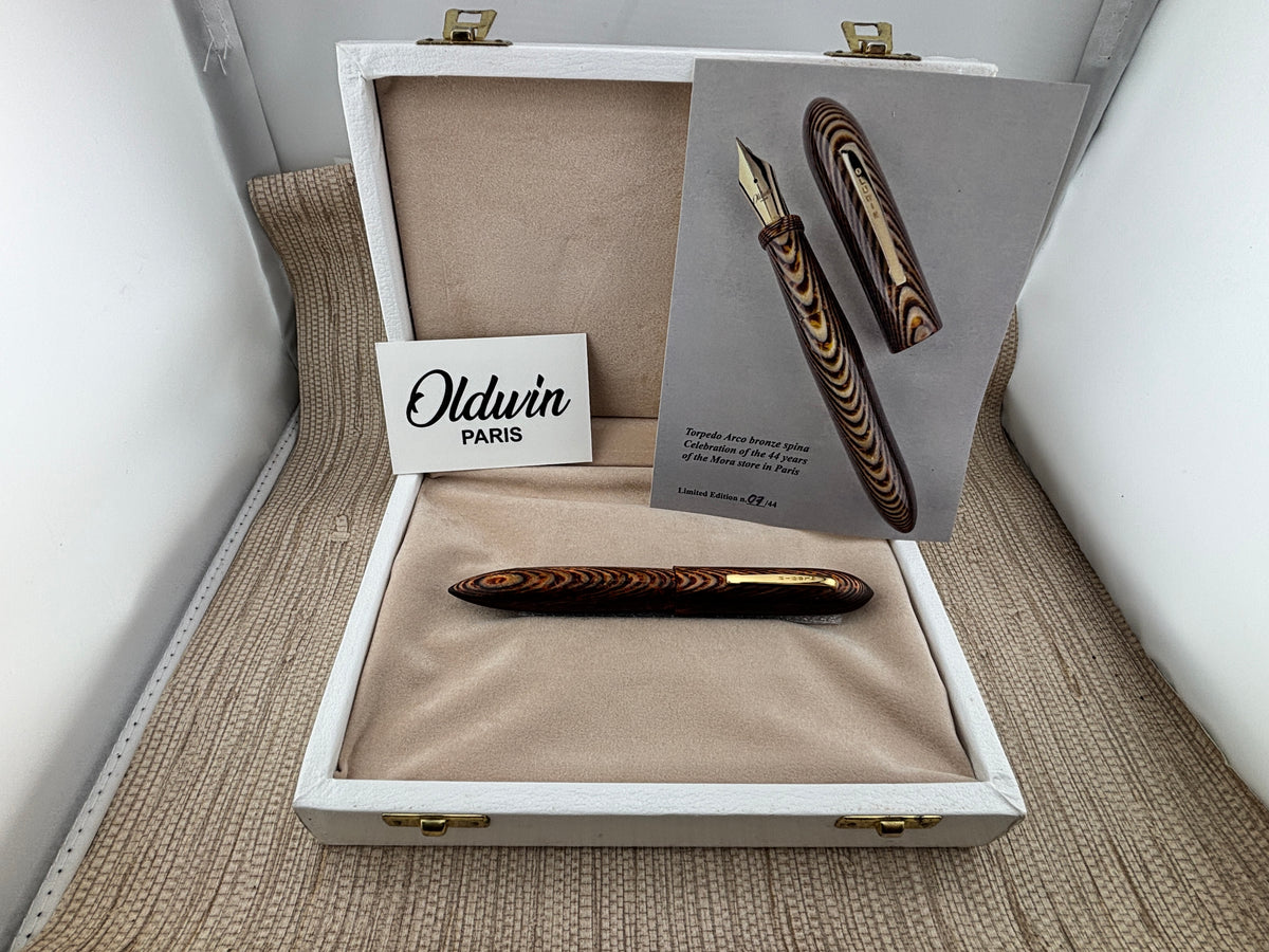 Oldwin Celebration Arco Fish Bone 07/44 Limited Edition Fountain Pen Medium Large #8 14kt Gold Nib