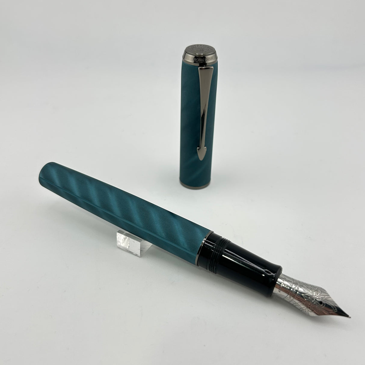 Hongdian A9 Blue very nice pattern and color - Fountain Pen