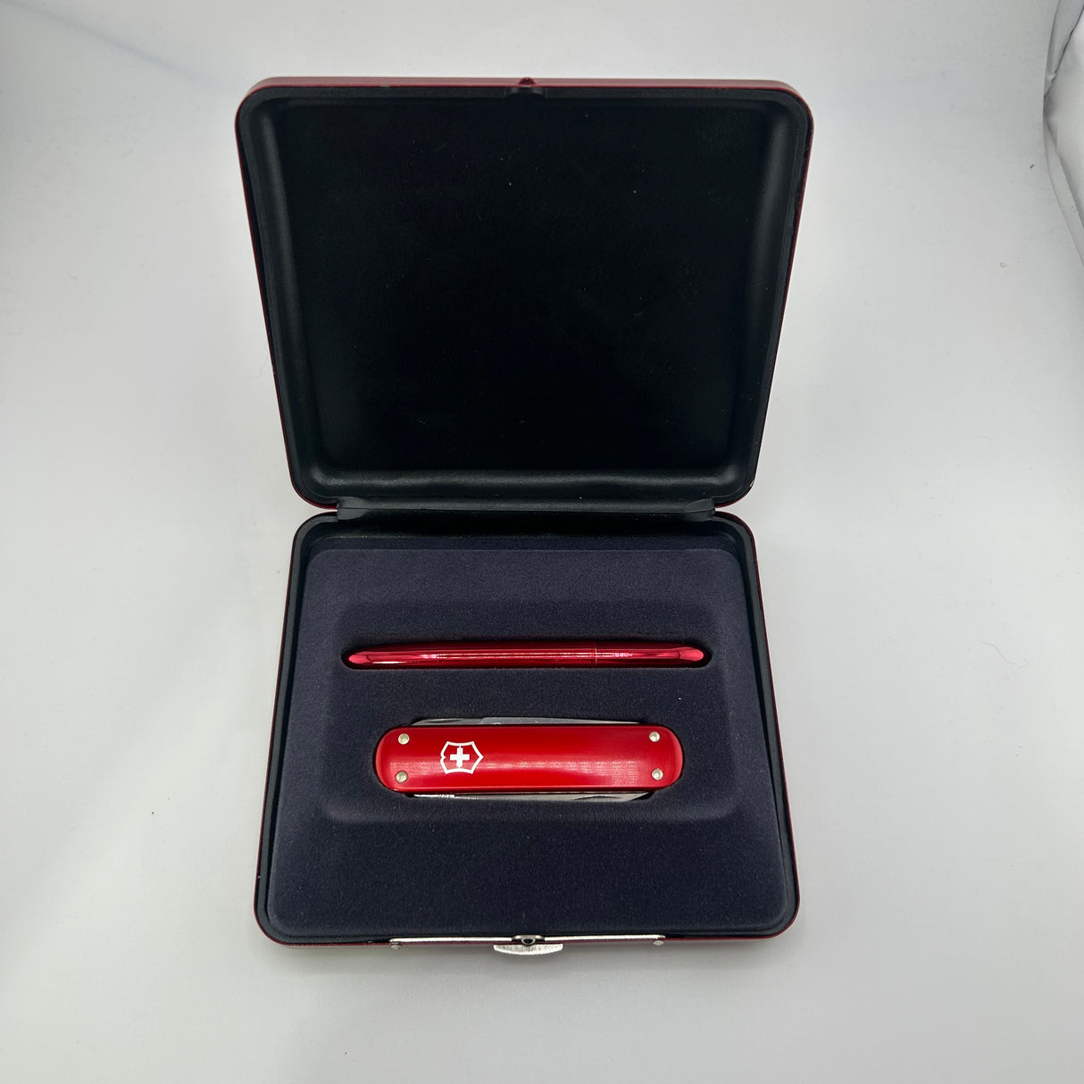 Victorinox Swiss Army Money Clip & Fisher Space Pen Set - Ballpoint Pen