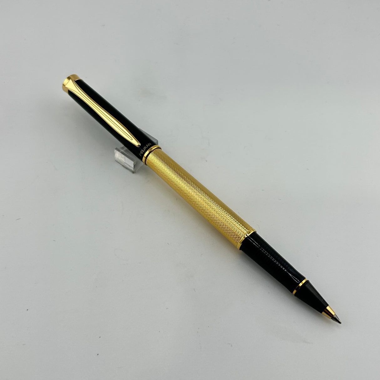 Pelikan P590 Navy Blue Set - Ballpoint Pen and Roller ball