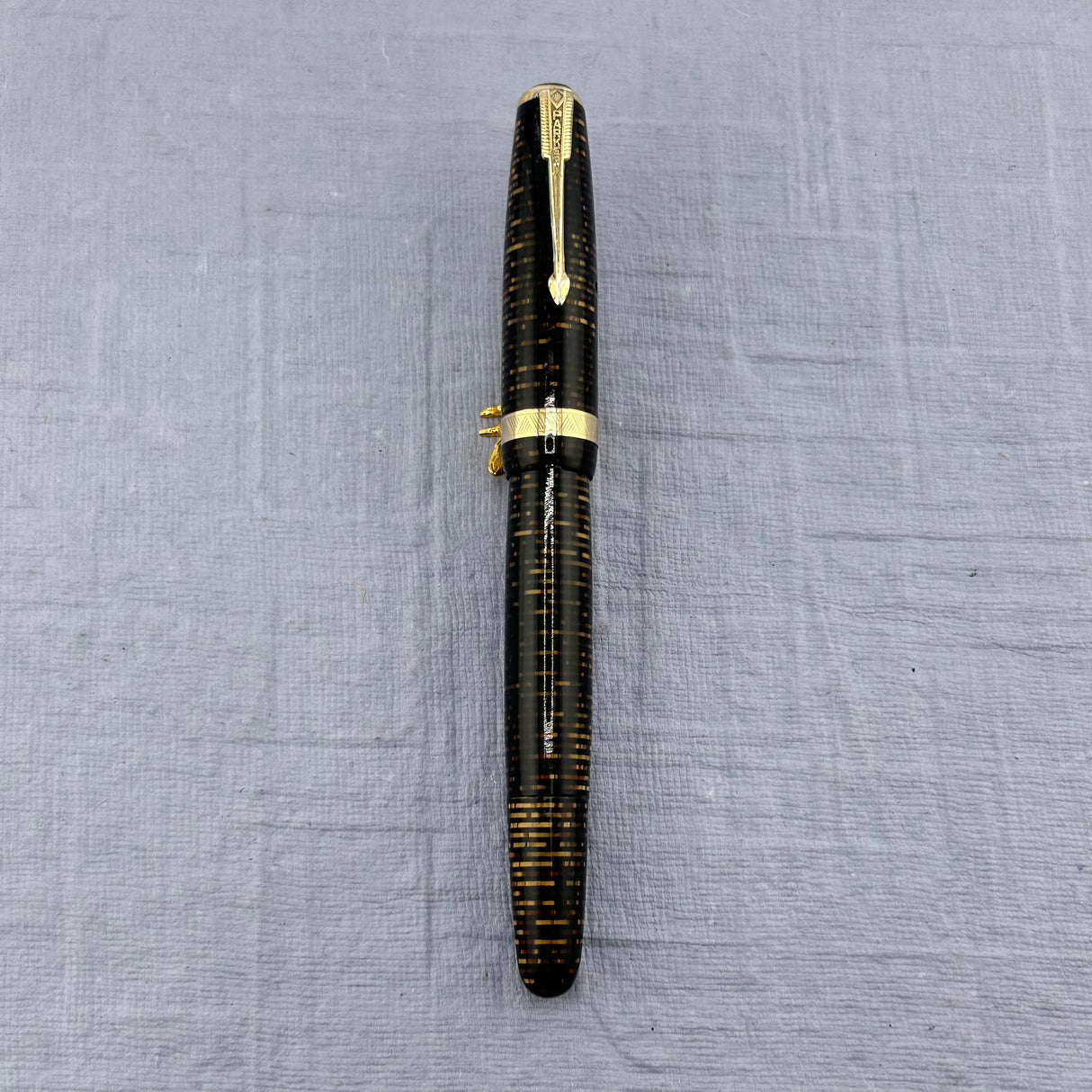 Parker Vacumatic Standard, Brown , Split Arrow Diamond clip - Fountain Pen