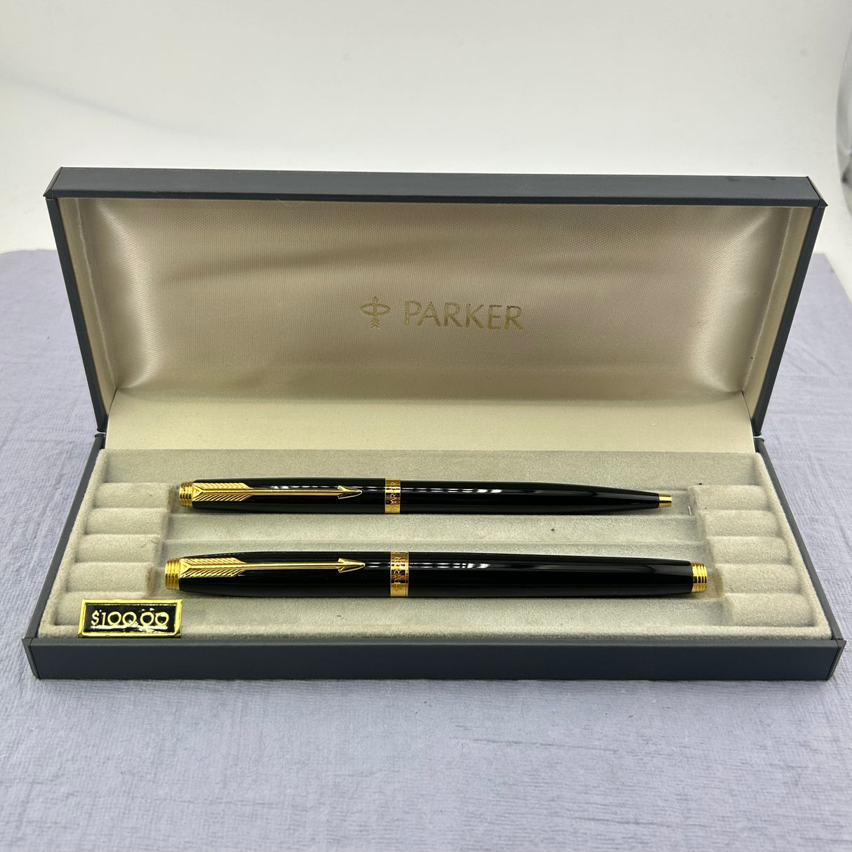 parker 75 set black lacquer gold trim - Original box - New old stock ! - Fountain pen and Ball pen