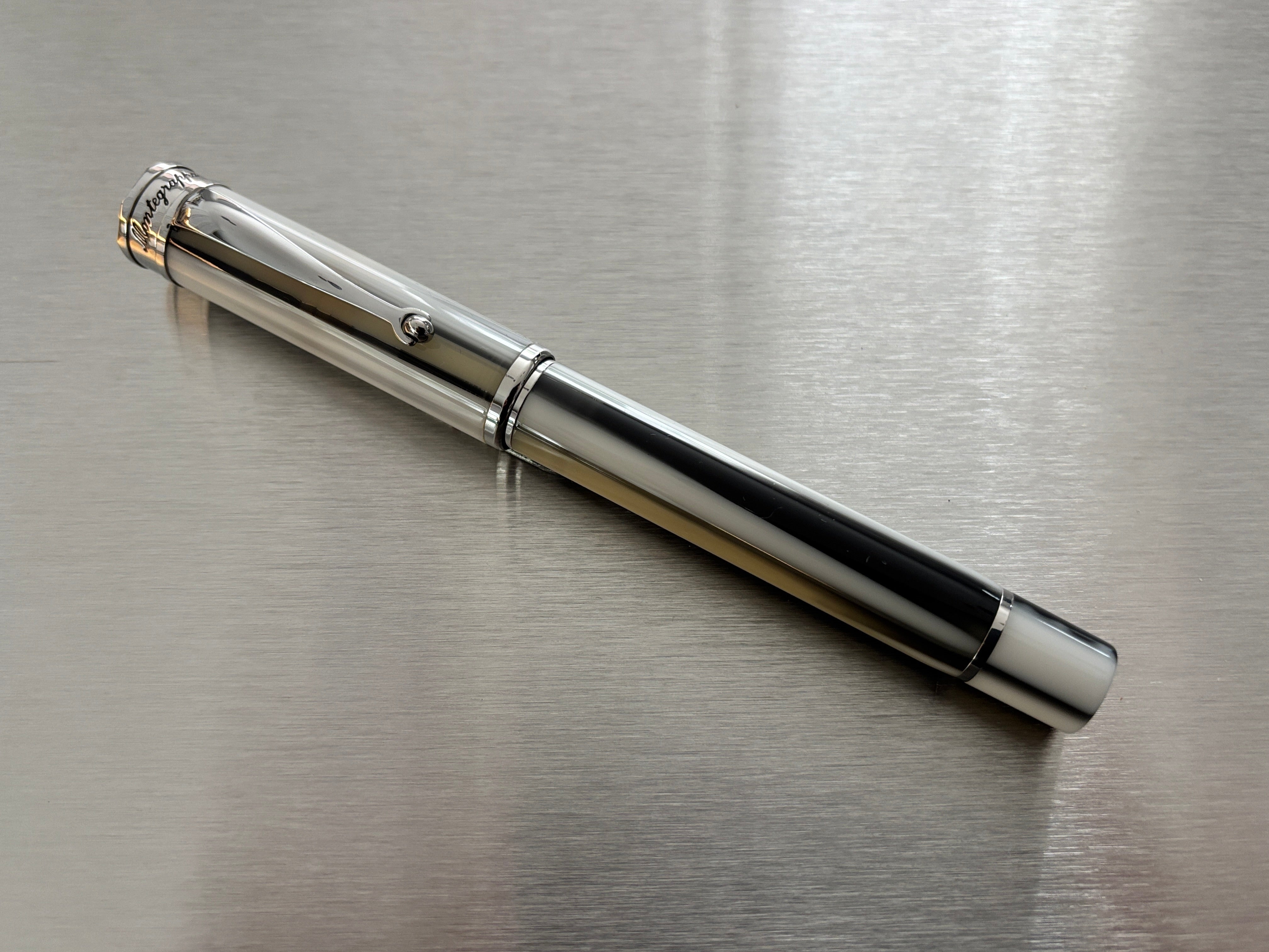 Montegrappa Ducale Murano  mother of Pearl - Fountain Pen