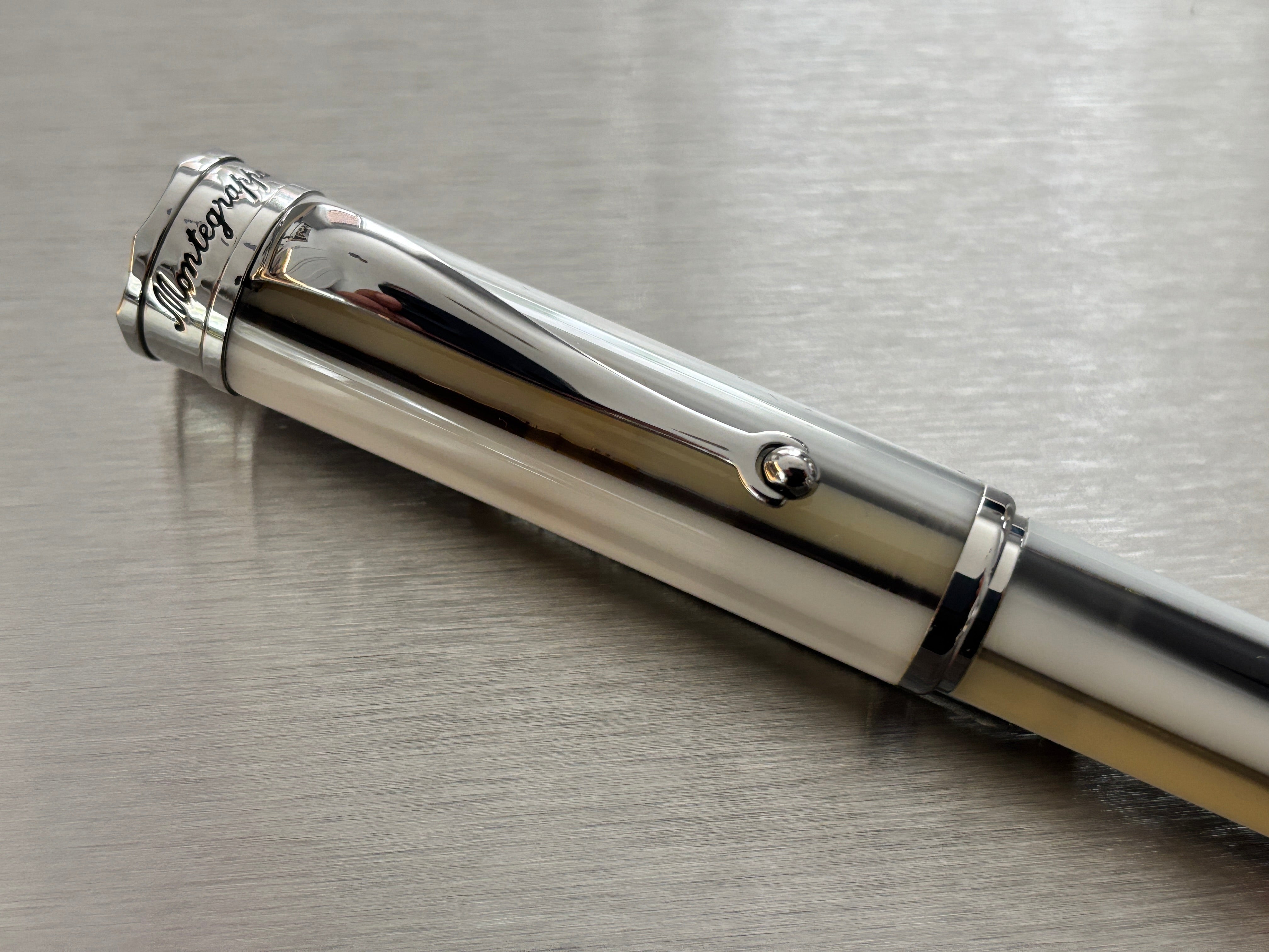 Montegrappa Ducale Murano  mother of Pearl - Fountain Pen