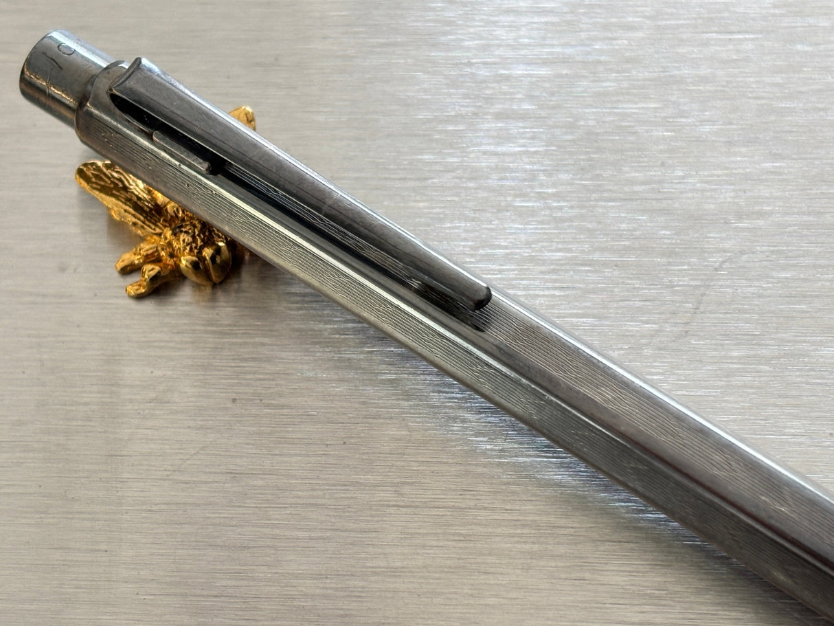 Caran D'ache Ecridor Faceted chevrons engraved - Pencil