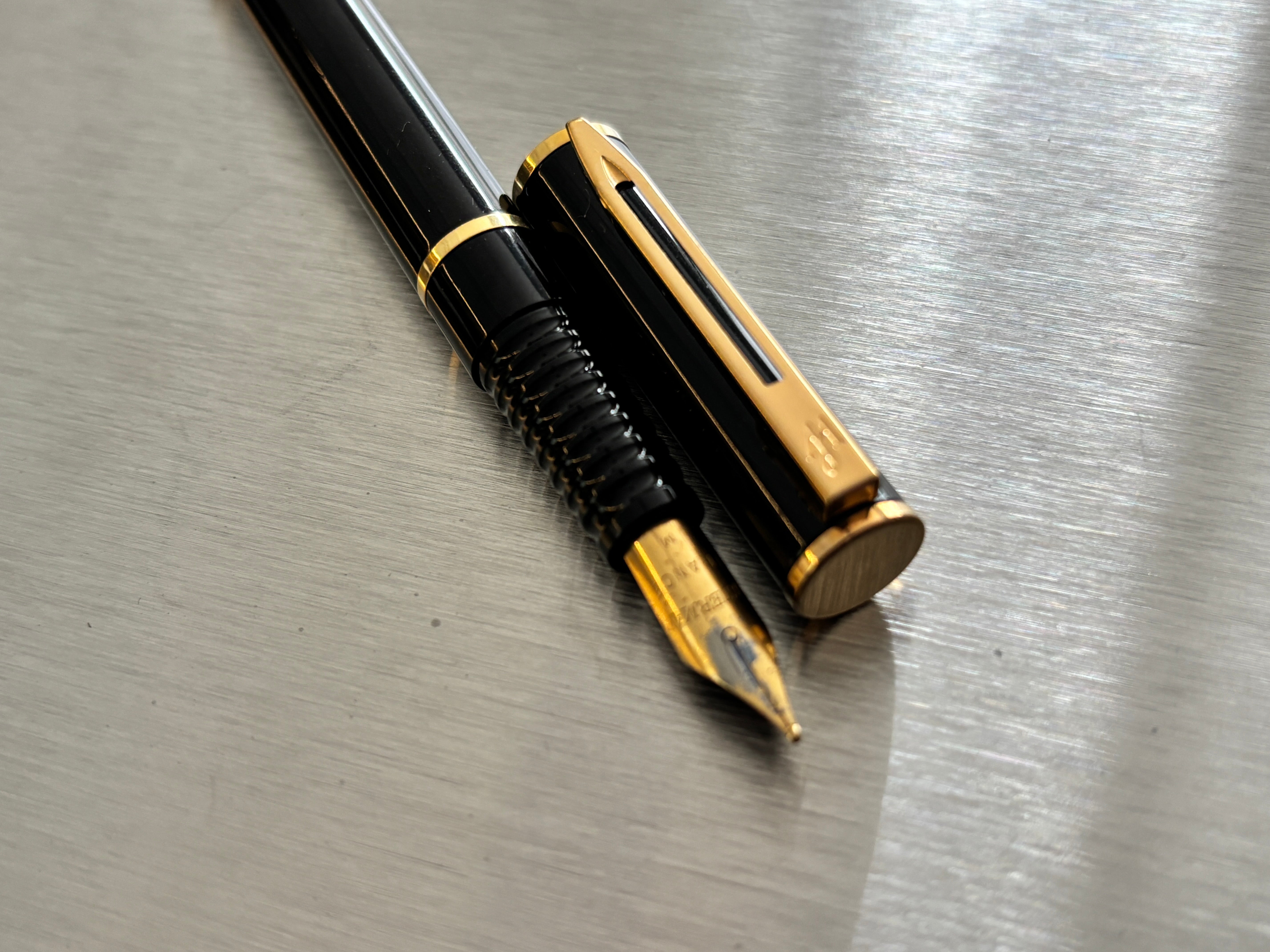 Waterman Laureate Black Lacquer - Fountain Pen