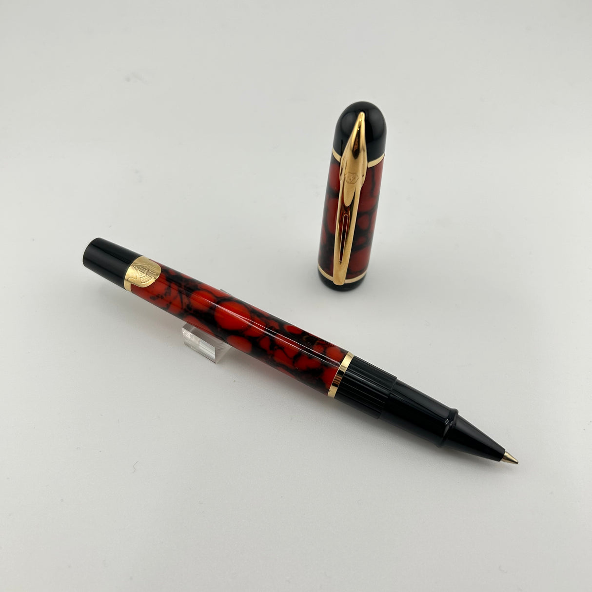 Waterman Phileas Red and Black Marble - Rollerball