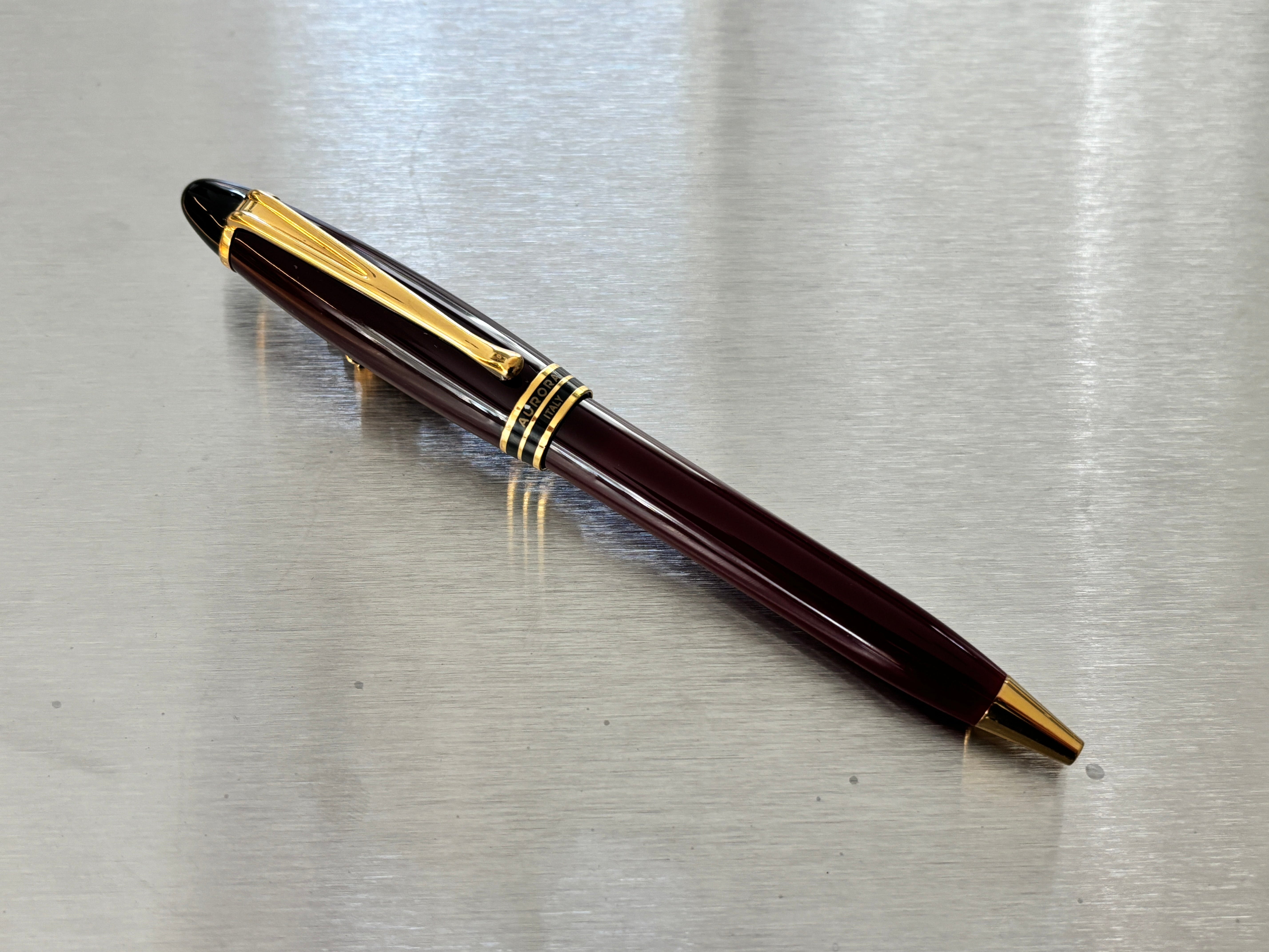 Aurora Ipsilon Burgundy Gold trim - Ball Pen