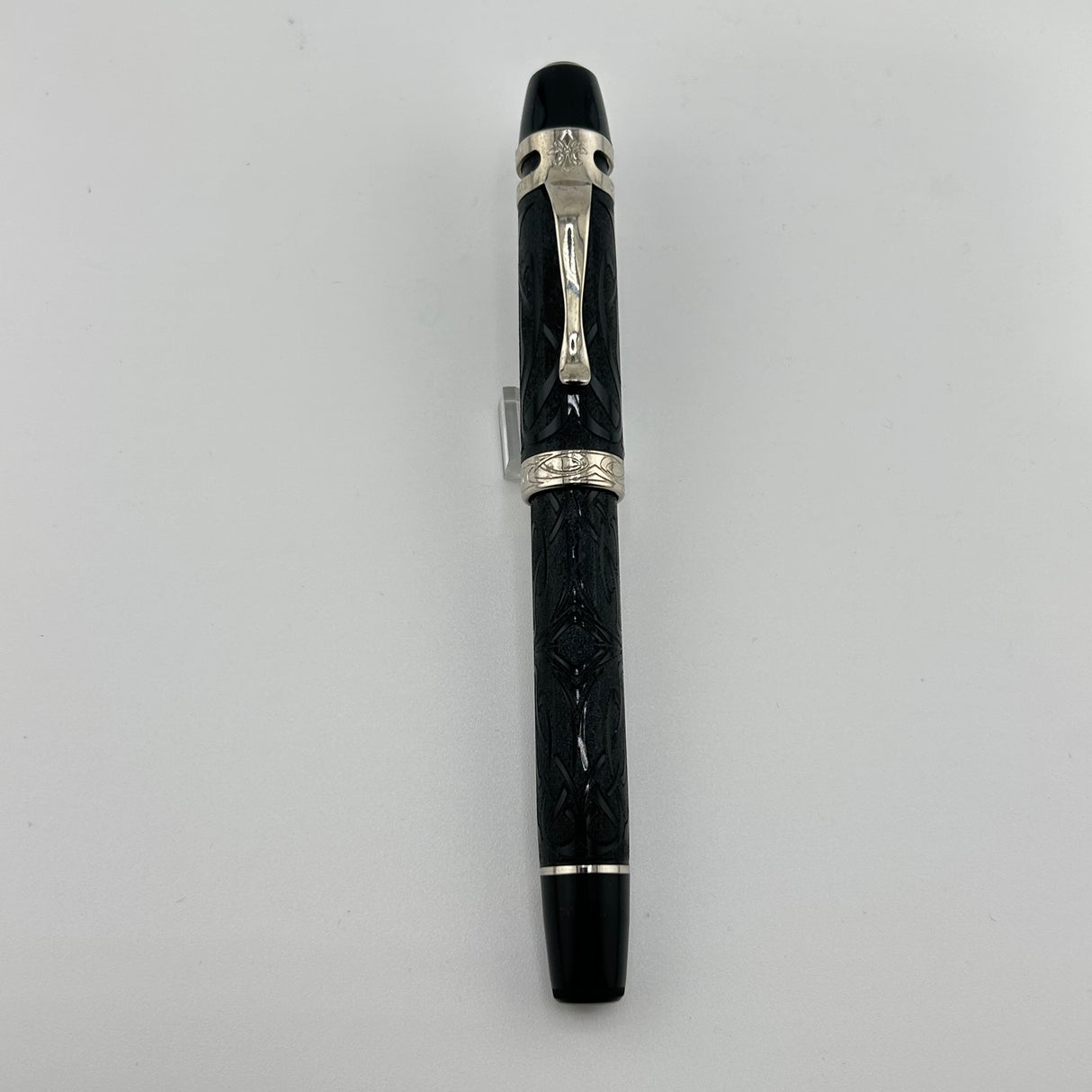 Visconti Ragtime III Black Chased - Fountain Pen
